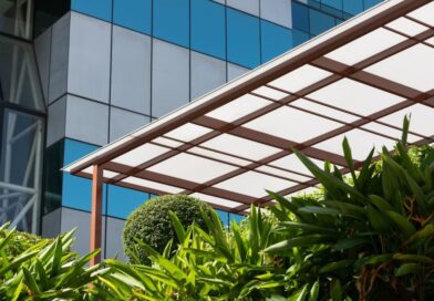 Why Choose Multiwall Polycarbonate Sheets Over Traditional Roofing Materials?